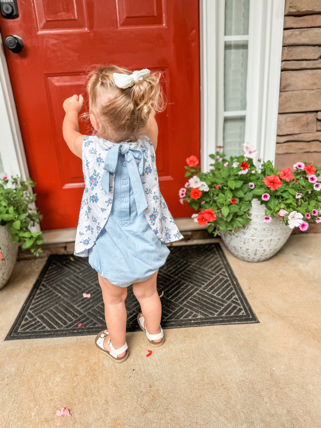Bluebreeze Skirted Bubble